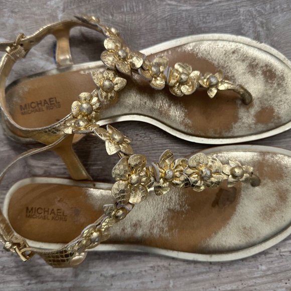 Michael Kors Gold Summer Sandals - Picture 4 of 5